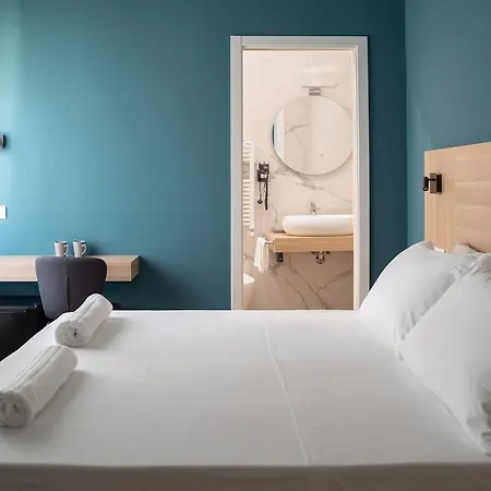 Nolana 28 In 4* 나폴리