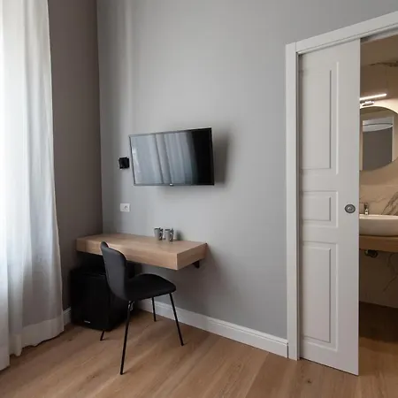 Nolana 28 In 나폴리