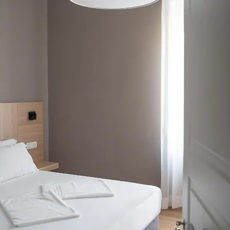 Nolana 28 In 나폴리