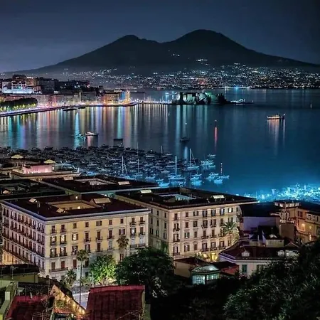 Nolana 28 In B&B 나폴리