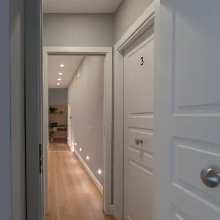 Nolana 28 In B&B 나폴리